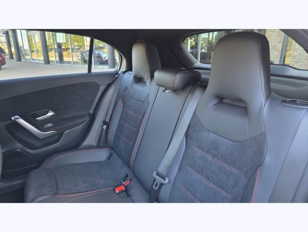 MERCEDES-BENZ Classe A 200 d AMG Line  Classe A 200 d AMG Line