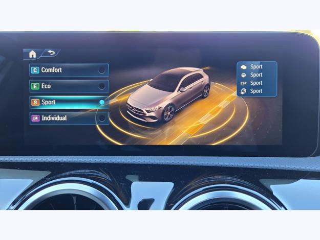 MERCEDES-BENZ Classe A 200 d AMG Line  Classe A 200 d AMG Line