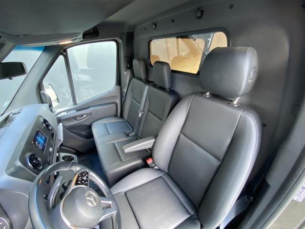 MERCEDES-BENZ Sprinter 319 CDI 4x4 Fourgon Standard  