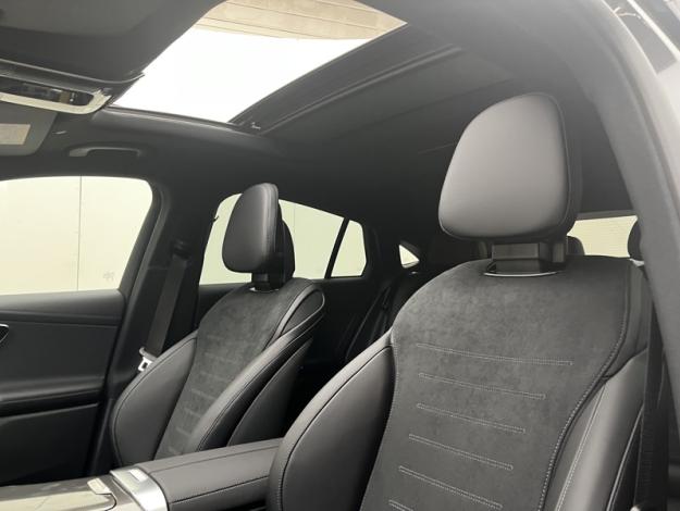 MERCEDES-BENZ GLC Coupé GLC 300 e 4MATIC Coupé  GLC 300 e Hybrid EQ 4MATIC Coupé AMG Line +