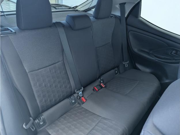TOYOTA Yaris Hybride 116h Design MY25  