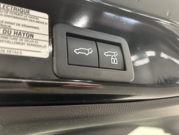 TOYOTA Yaris Cross 1.5 130H PREMIERE   
