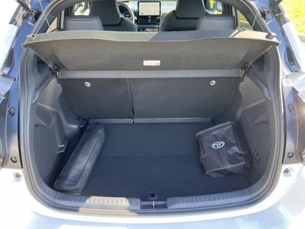 TOYOTA Yaris YARIS HYBRIDE 130cv COLLEC TECHNO MY26  YARIS HYBRIDE 130cv COLLEC TECHNO MY26