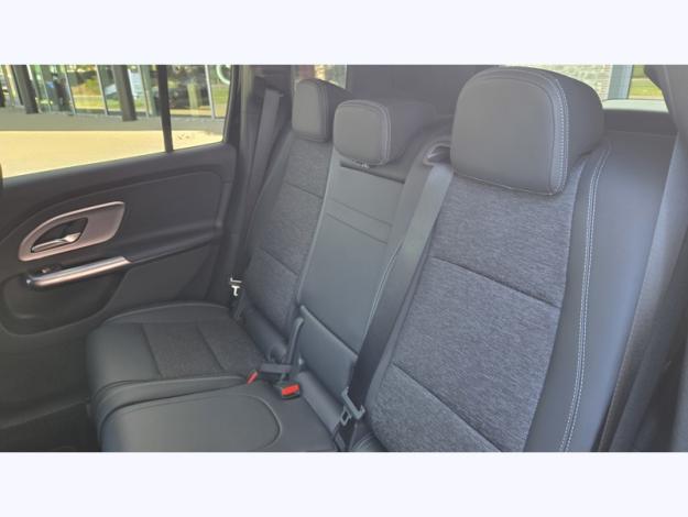 MERCEDES-BENZ GLB 250+ avec technologie EQ Limited Edition  GLB 250+ avec technologie EQ Limited Edition