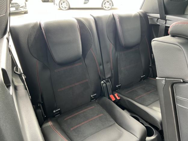 MERCEDES-BENZ GLB 200 d AMG Line  
