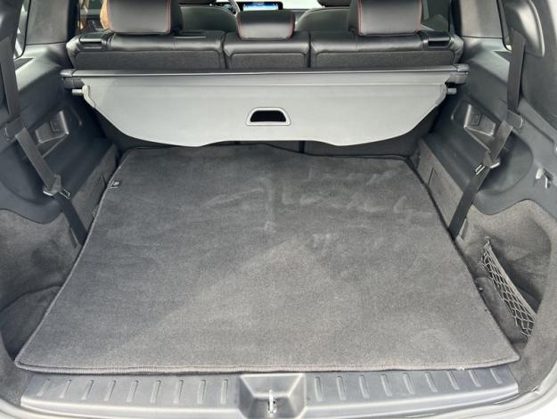 MERCEDES-BENZ GLB 200 d AMG Line  