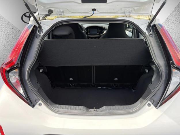 TOYOTA Aygo X 1.0 VVT-i 72 Dynamic   