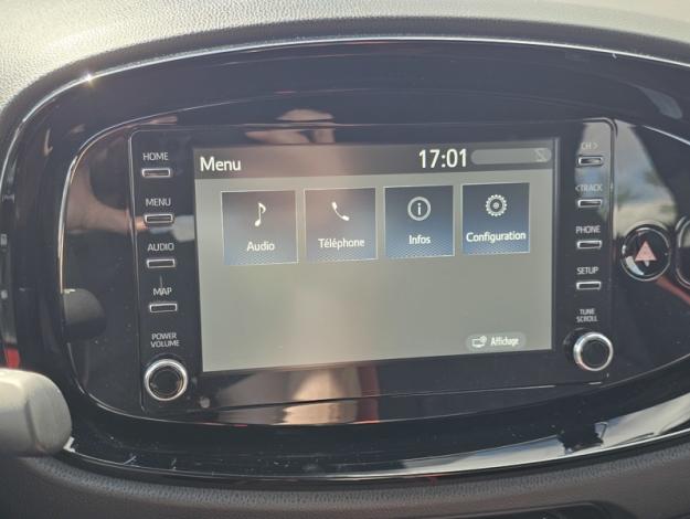 TOYOTA Aygo X 1.0 VVT-i 72 Design   
