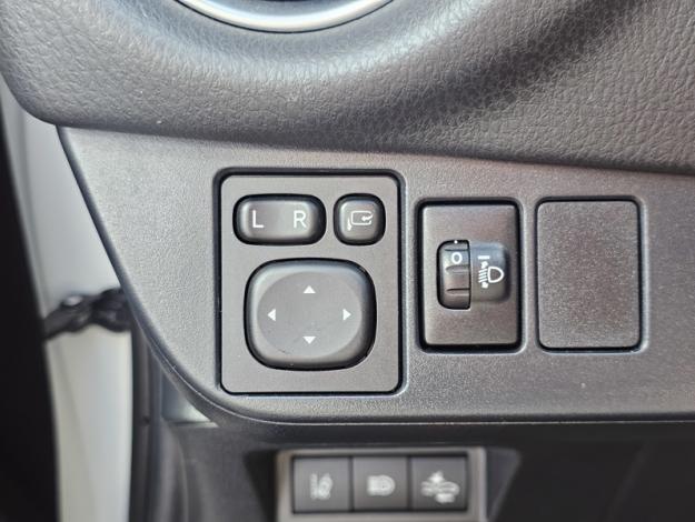 TOYOTA Yaris 100h HYBRID GR SPORT  