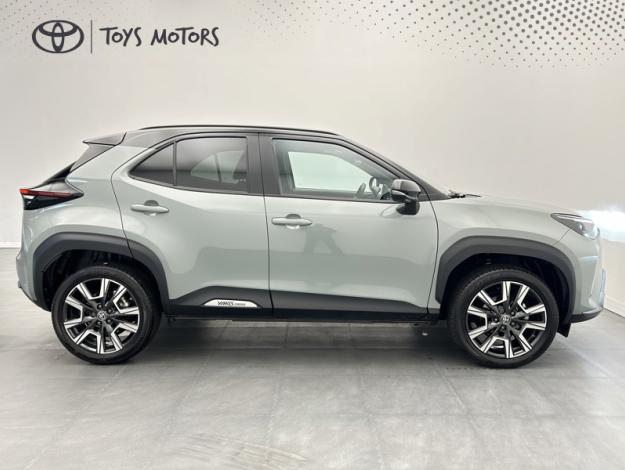 TOYOTA Yaris Cross 1.5 130H PREMIERE   