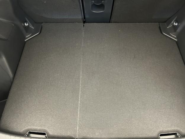 TOYOTA Yaris Cross 1.5 130H PREMIERE   