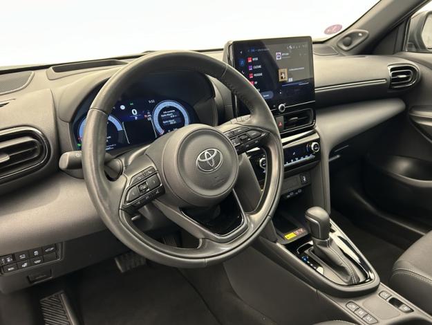 TOYOTA Yaris Cross 1.5 130H PREMIERE   