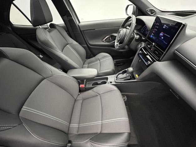 TOYOTA Yaris Cross 1.5 130H PREMIERE   