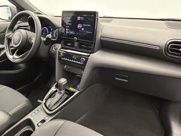 TOYOTA Yaris Cross 1.5 130H PREMIERE   