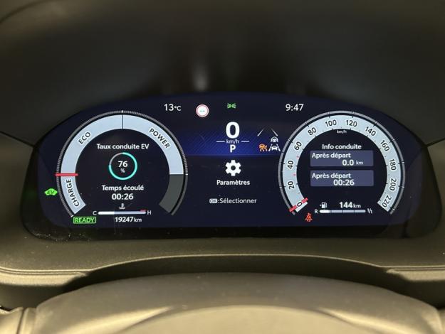TOYOTA Yaris Cross 1.5 130H PREMIERE   
