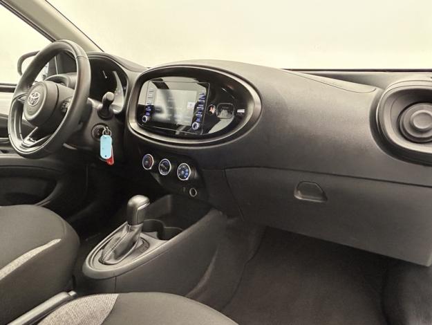 TOYOTA Aygo X 1.0 S-CVT 72 Dynamic  