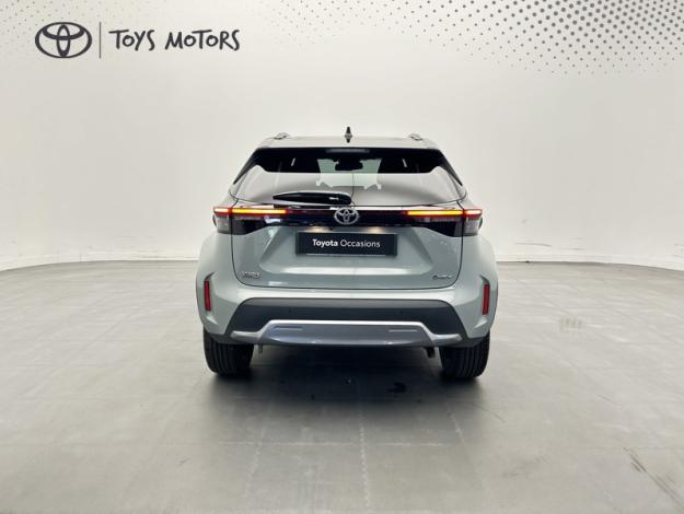 TOYOTA Yaris Cross 1.5 130H PREMIERE   