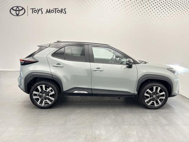 TOYOTA Yaris Cross 1.5 130H PREMIERE   