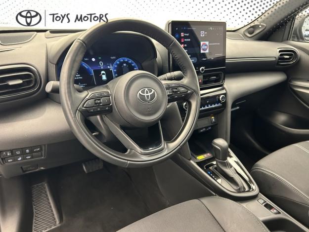 TOYOTA Yaris Cross 1.5 130H PREMIERE   