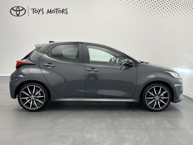 TOYOTA Yaris 130h GR SPORT  