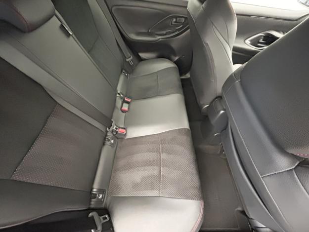TOYOTA Yaris 130h GR SPORT  