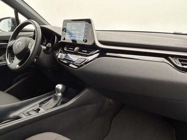 TOYOTA C-HR 1.8 Hybride 122 Dynamic   