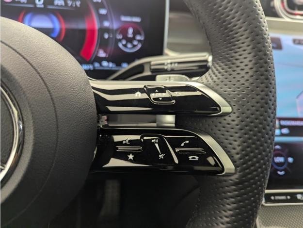 MERCEDES-BENZ GLC SUV GLC 300 de 4MATIC AMG Line  