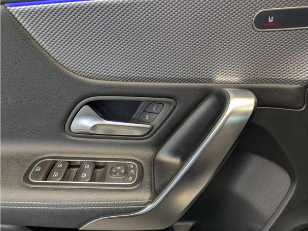 MERCEDES-BENZ Classe A 180 d Progressive Line  