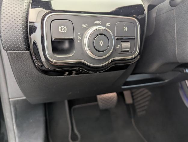 MERCEDES-BENZ Classe A 180 d Progressive Line  