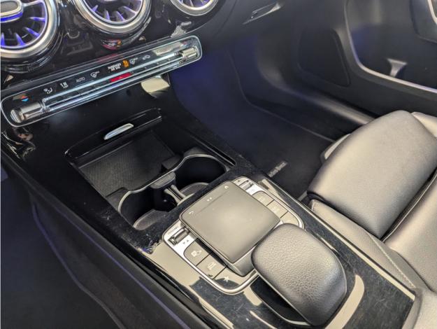 MERCEDES-BENZ Classe A 180 d Progressive Line  