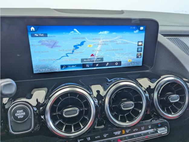 MERCEDES-BENZ GLA 250 e AMG Line  GLA 250 e AMG Line