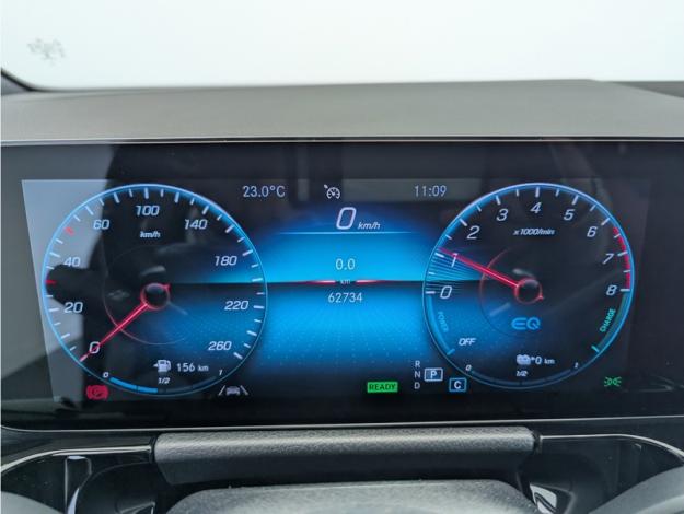 MERCEDES-BENZ GLA 250 e AMG Line  GLA 250 e AMG Line