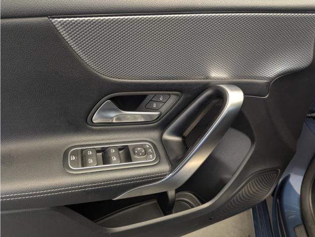 MERCEDES-BENZ Classe A 180 d Progressive Line  Classe A 180 d Progressive Line