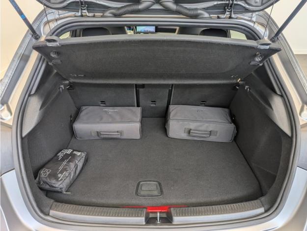 MERCEDES-BENZ Classe A 250 e AMG Line  