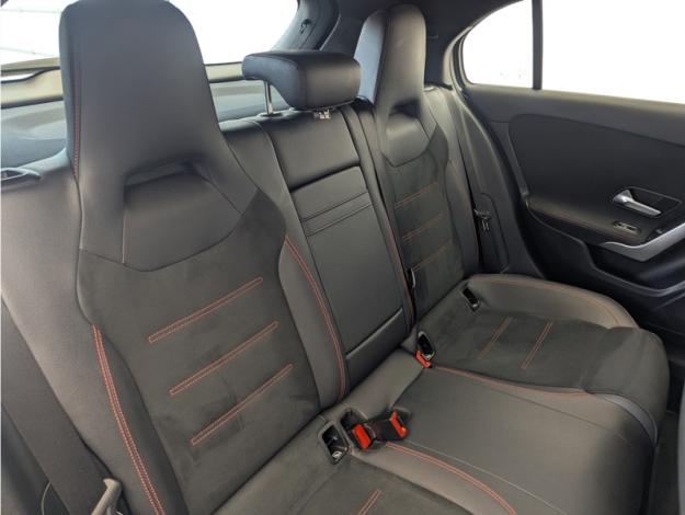 MERCEDES-BENZ Classe A 250 e AMG Line  
