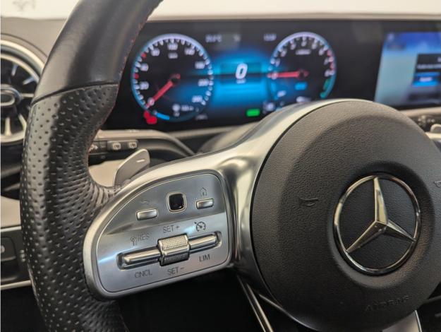 MERCEDES-BENZ Classe A 250 e AMG Line  