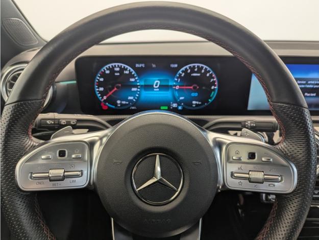 MERCEDES-BENZ Classe A 250 e AMG Line  