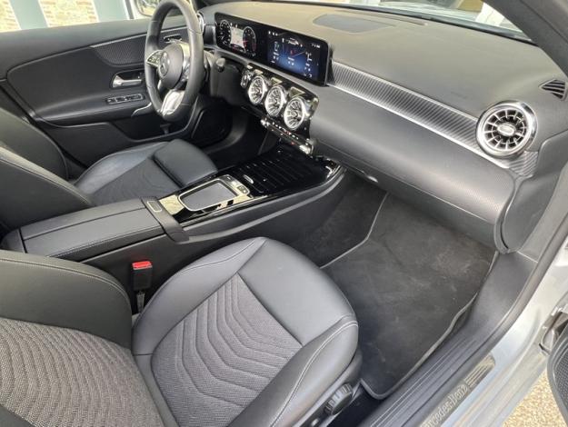 MERCEDES-BENZ Classe A 180 Progressive Line  