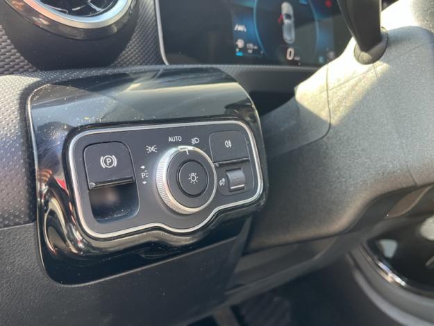MERCEDES-BENZ Classe A 180 d Progressive Line  