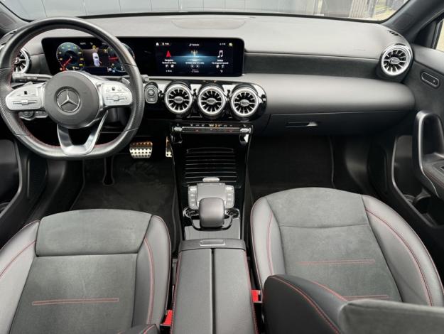 MERCEDES-BENZ Classe A 180 d AMG Line  