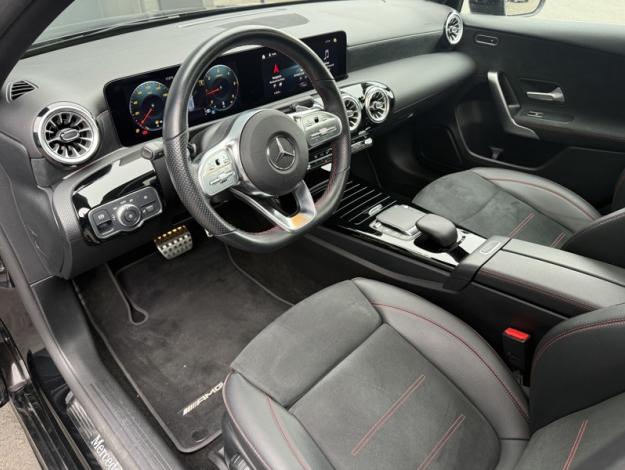 MERCEDES-BENZ Classe A 180 d AMG Line  