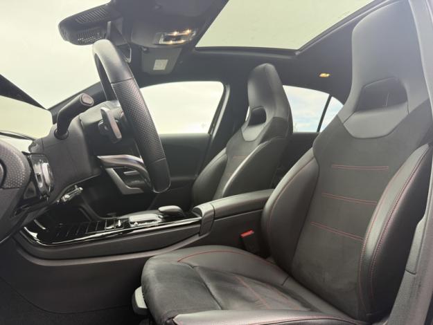 MERCEDES-BENZ Classe A 180 d AMG Line  