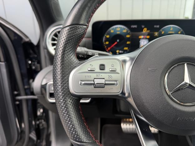 MERCEDES-BENZ Classe A 180 d AMG Line  