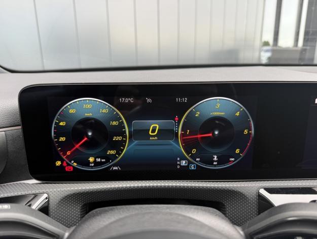 MERCEDES-BENZ Classe A 180 d AMG Line  