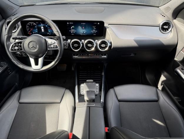 MERCEDES-BENZ GLA 200 d Progressive Line  