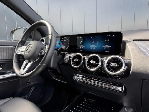 MERCEDES-BENZ GLA 200 d Progressive Line  