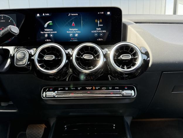 MERCEDES-BENZ GLA 200 d Progressive Line  