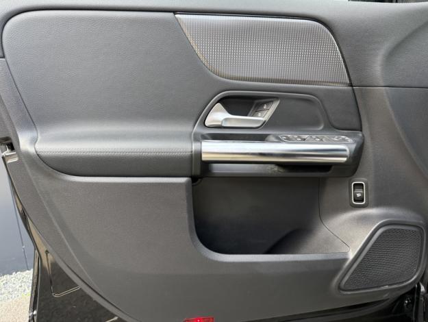 MERCEDES-BENZ GLA 200 d Progressive Line  