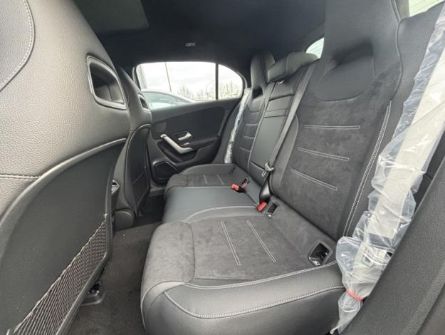 MERCEDES-BENZ A 180 Star Edition  