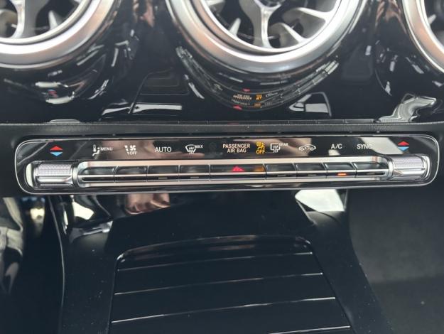 MERCEDES-BENZ A 180 Star Edition  